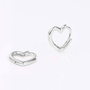 NWT Wool + Pepper Co. 925 Sterling Silver White Gold Heart Huggie Earrings